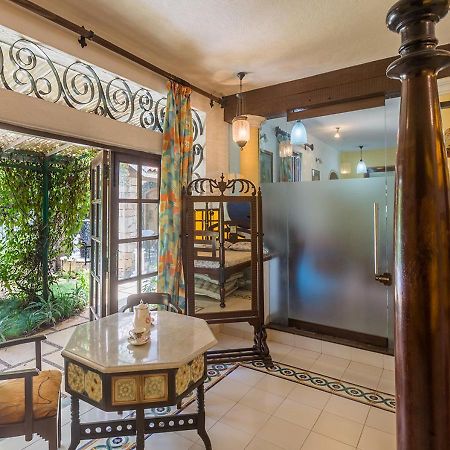 Bella Vista By Stayvista - A Haven With Lush Green Surroundings, Zen Garden, Quirky Decor & A Inviting Swimming Pool Лонавала Экстерьер фото